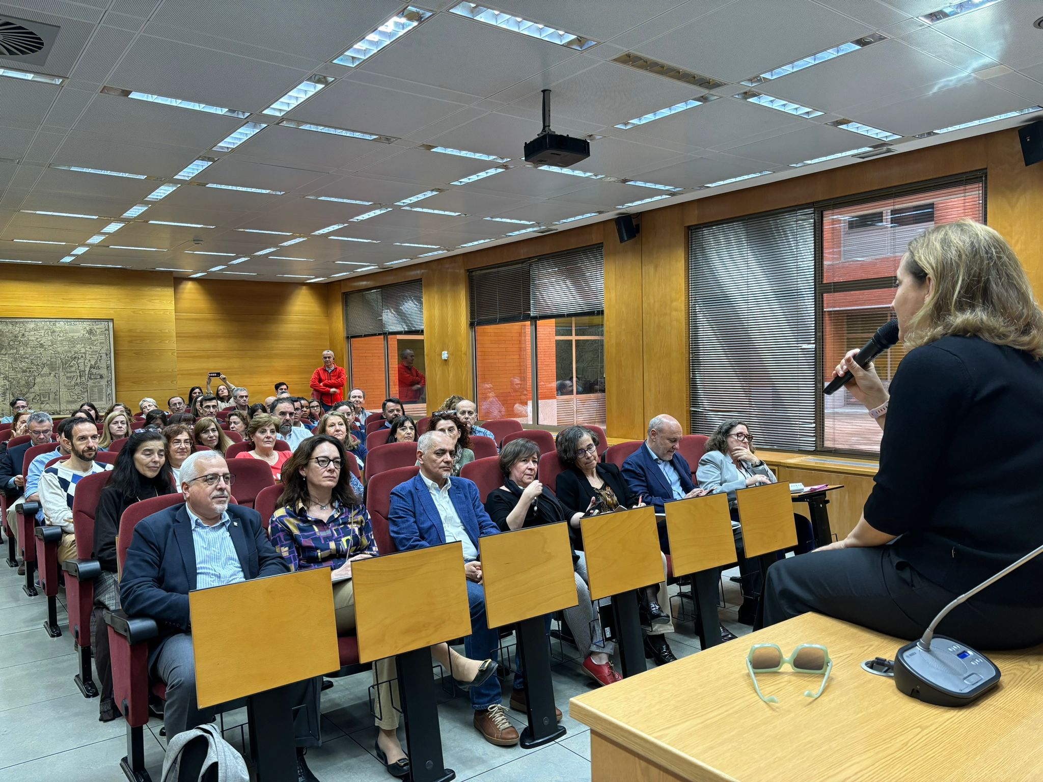 La presidenta del CSIC visita el CCHS y dos de sus institutos, IPP e IFS