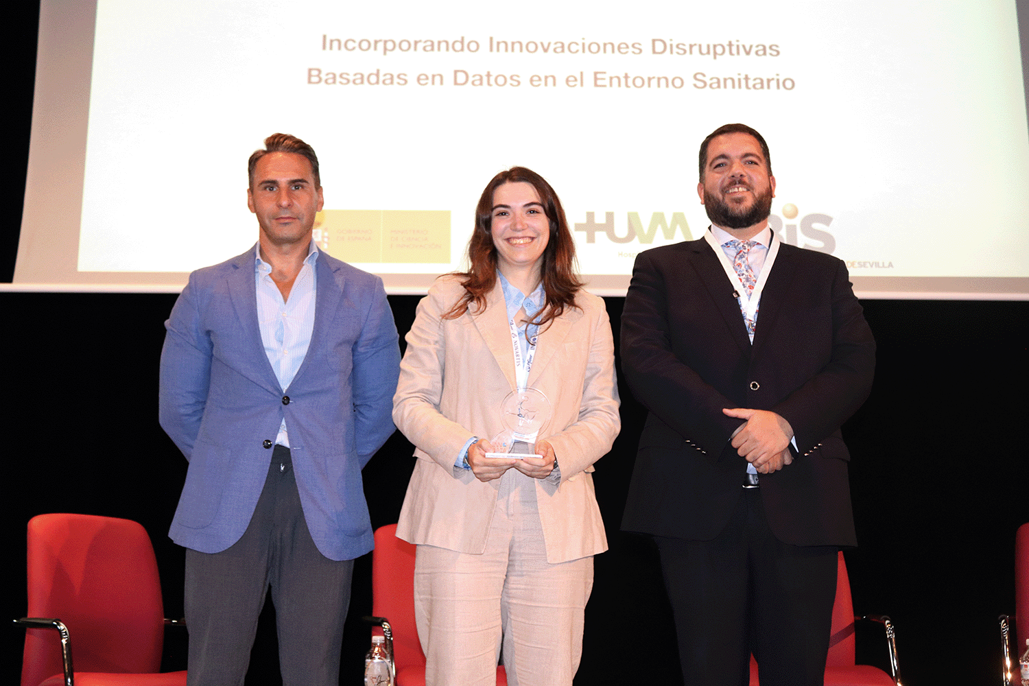 Premian a la investigadora del CSIC Laura Centeno por su análisis sobre los retos legales y de gobernanza de los datos sanitarios en la investigación de enfermedades raras