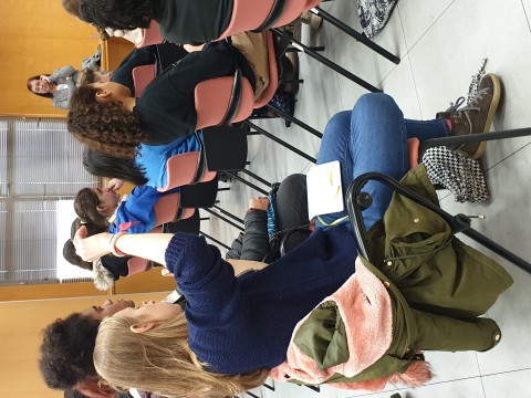 Sesión dedicada a las fake news con investigadores del Instituto de Filosofía