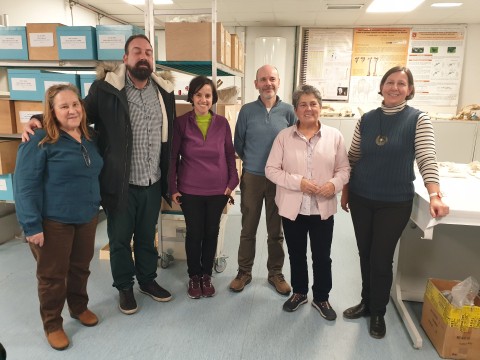 Visita al Laboratorio de arqueobiología y arqueobotánica, del Instituto de Historia
