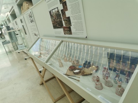 exposición "Investigaciones recientes en el santuario púnico de la Cueva de es Culleram"