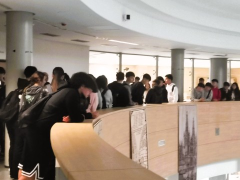 Visita a la biblioteca