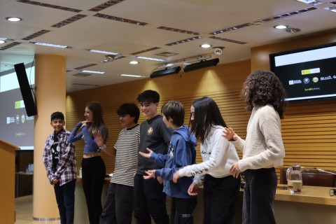 Concierto Rap con Ciencia durante la visita del IES Alonso Berruguete