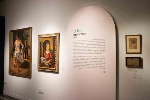 Exposición "Al bies: Las artistas y el diseño en la vanguardia española"